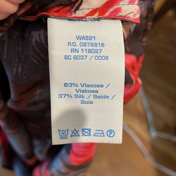 Boden Floral Silk Blend Blouse - Picture 7 of 8